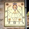 Borgata Celle, n.22, Casa Roux, sulla facciata prospiciente la piazzetta